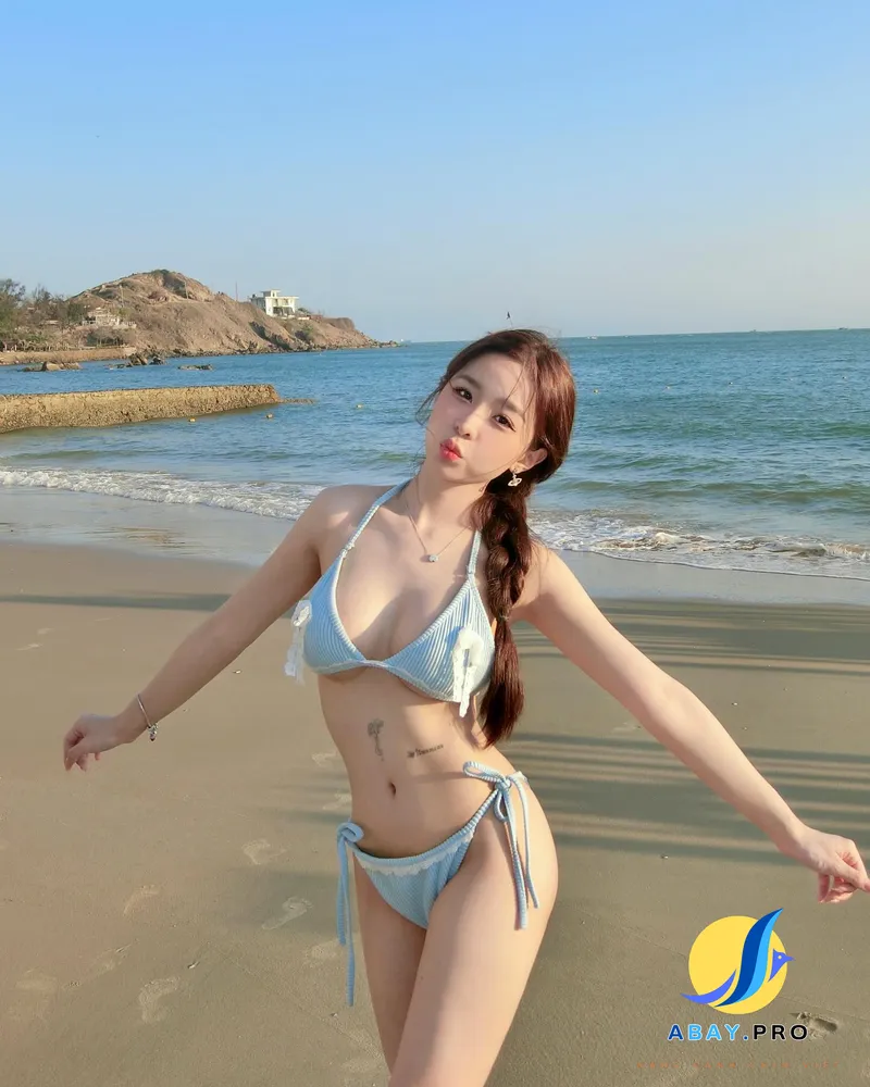 Ảnh bikini của Tammy Phạm 3