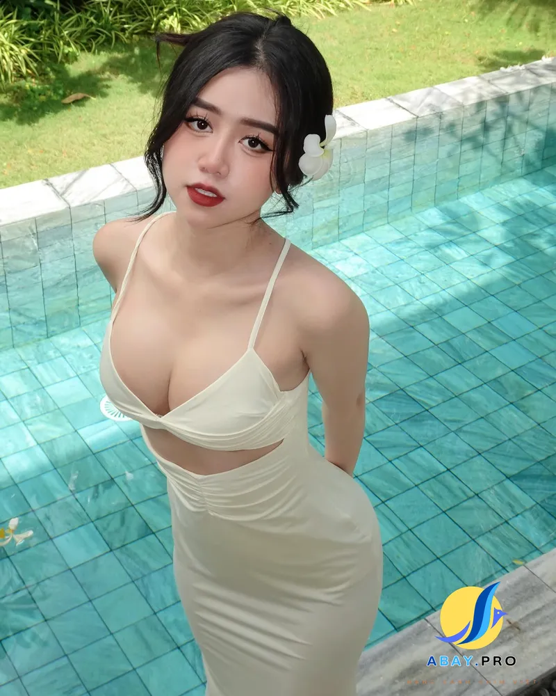 Ảnh Lê Kim Loan sexy 4