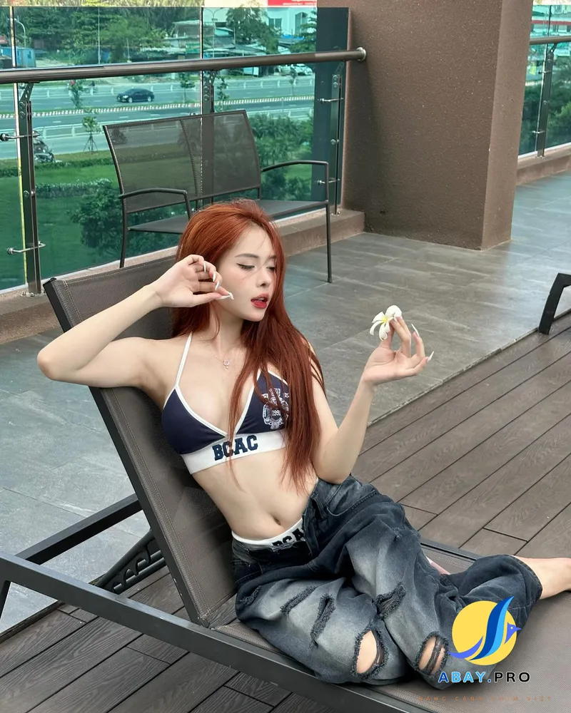 Ảnh bikini của Võ Nữ Ngân Hà 23