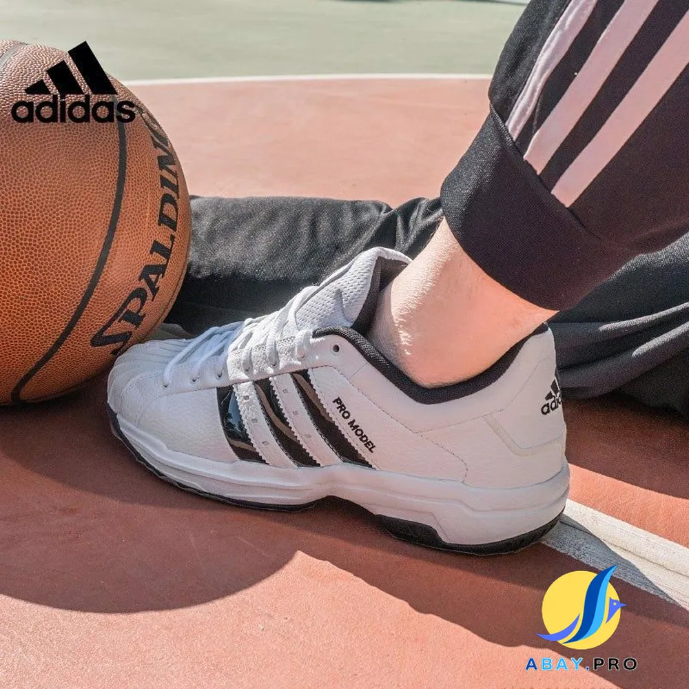 Giày bóng rổ Adidas Coll3ctiv3